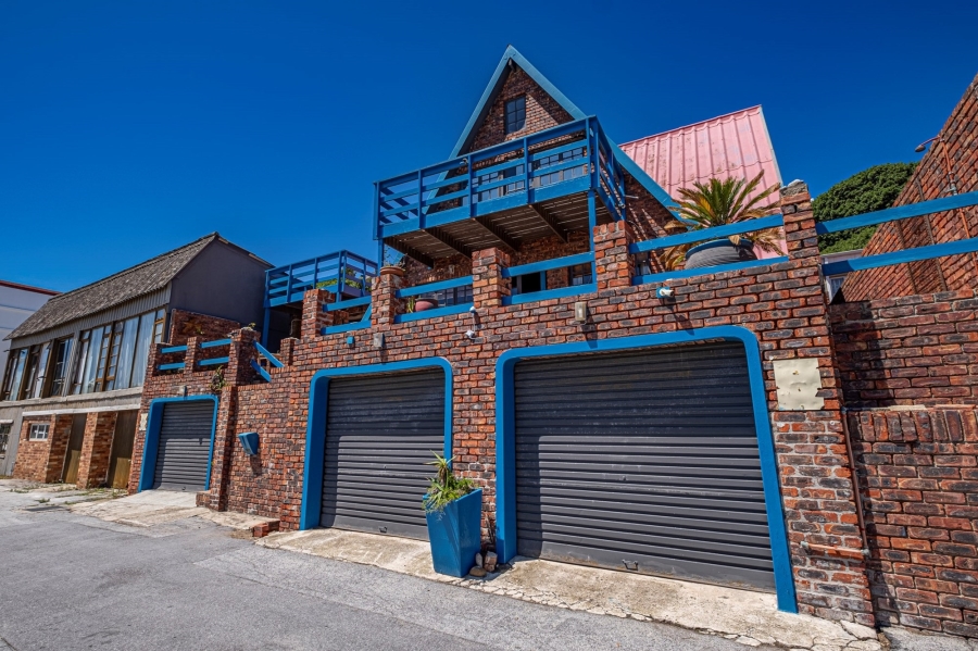 To Let 4 Bedroom Property for Rent in Amsterdamhoek Eastern Cape